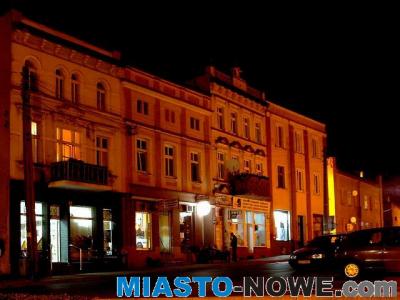 album33_rynek_b1.jpg